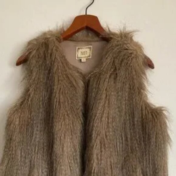 Black Swan Frost Flurry Of Fun Faux Fur Penny Lane Vest Size Small - Picture 4 of 11